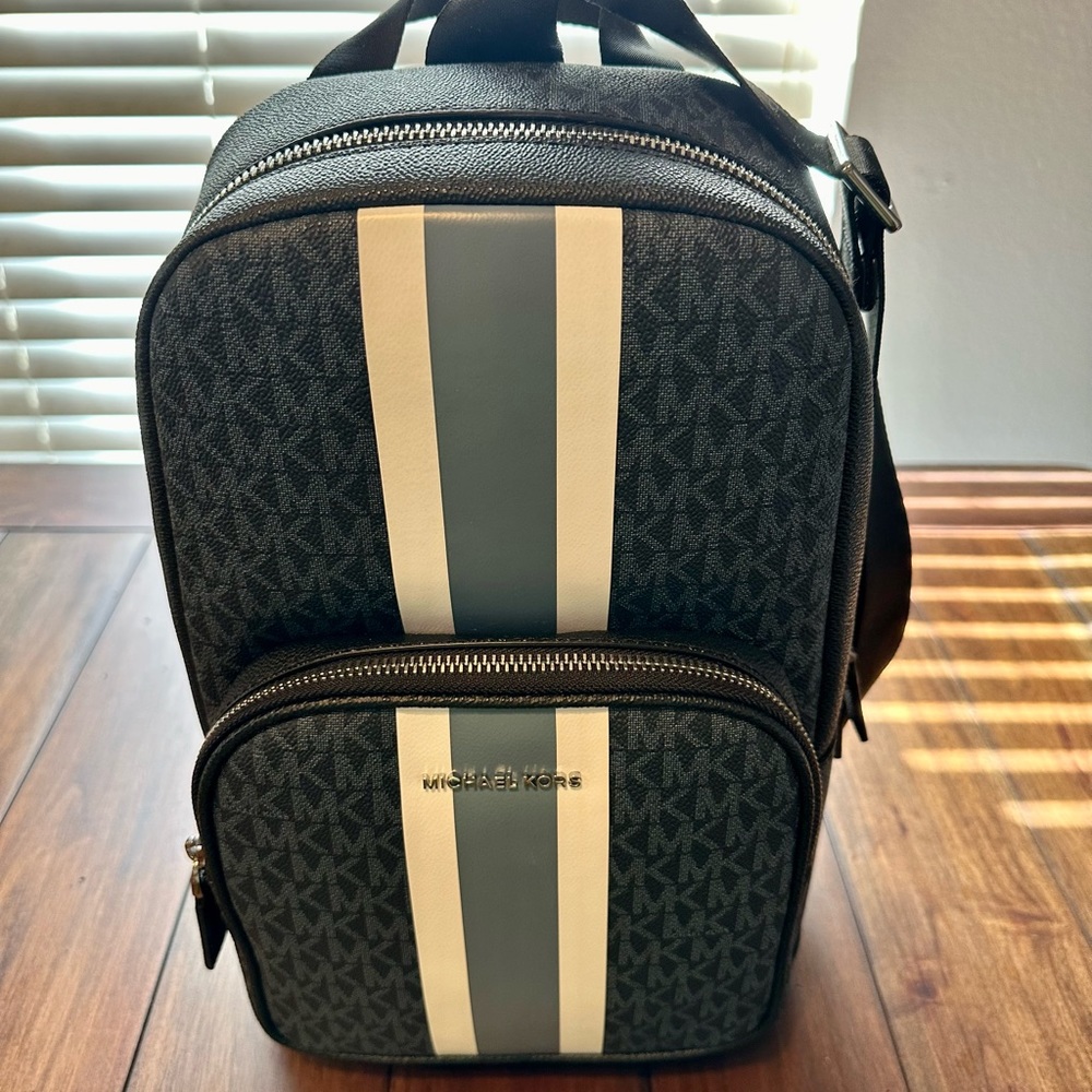 Michael Kors Sling Bag